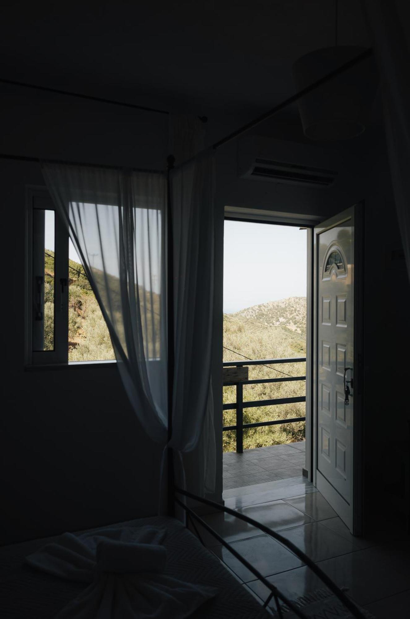 Lefteris Rooms Kámbos Exteriér fotografie